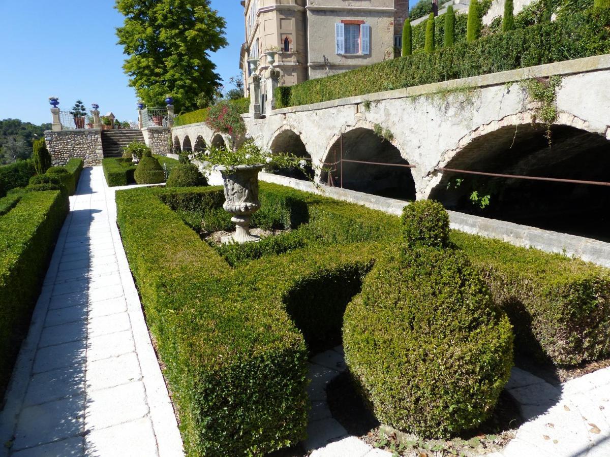 Chateau Du Grand Jardin Frühstückspension Valensole